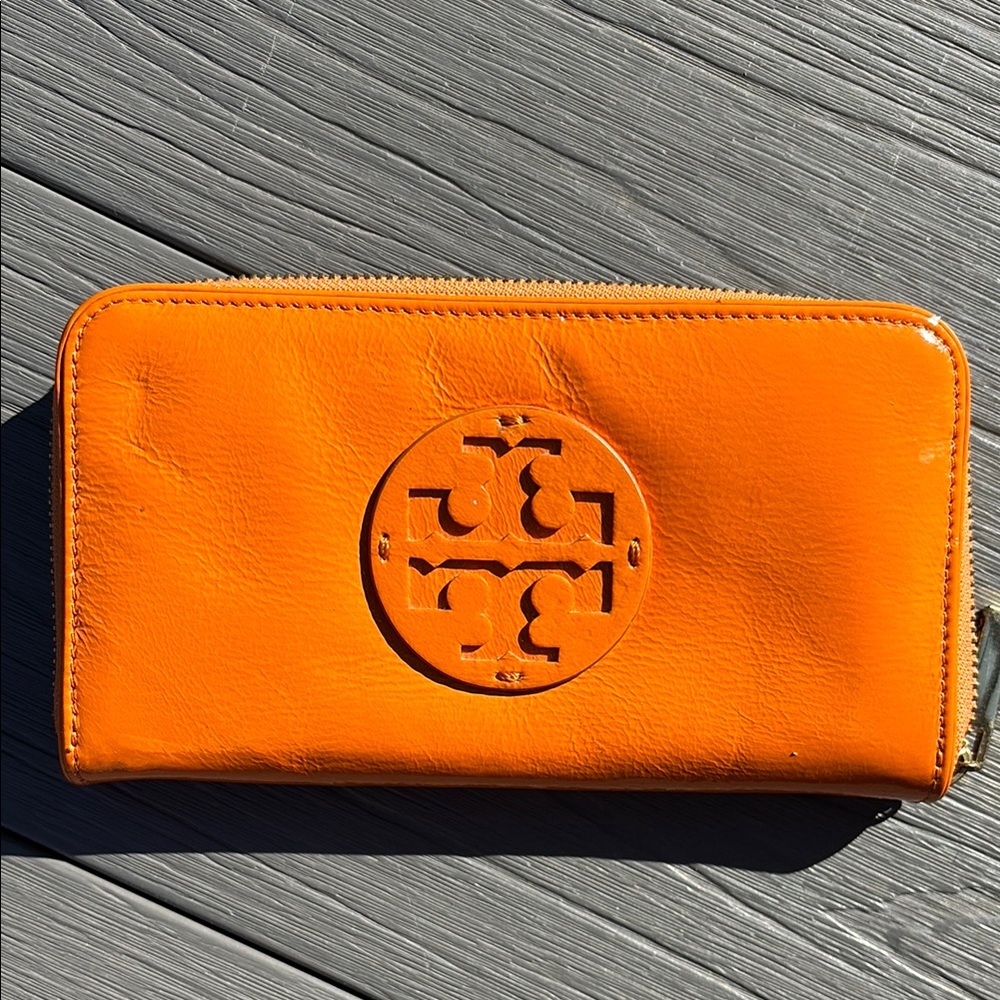 Tory Burch Orange Leather Wallet